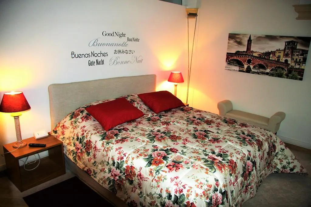 B&B Al 19 Verona 3*,  Italy